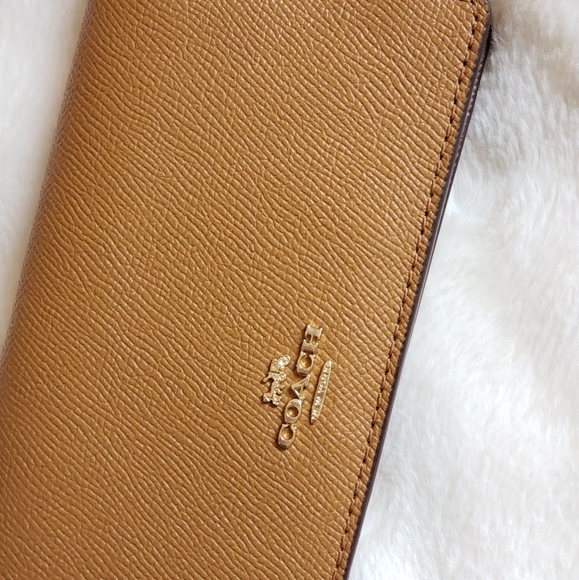 Coach Handbags - Coach wallet~checkbook~card holder